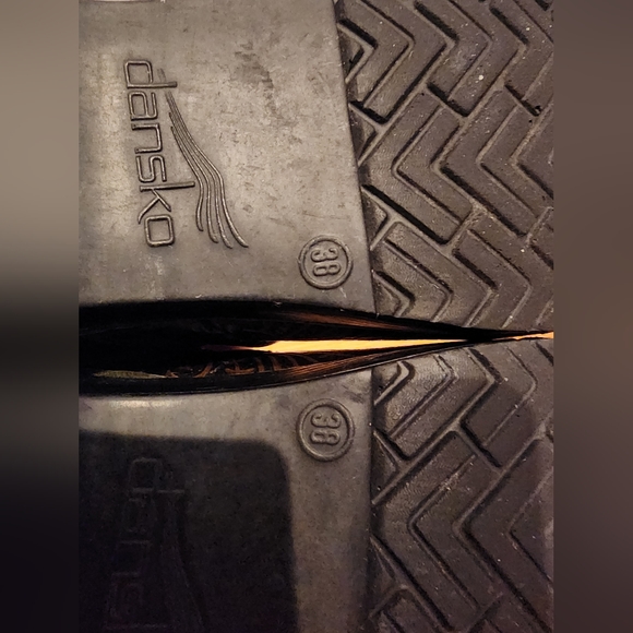 Dansko clogs - Picture 7 of 8